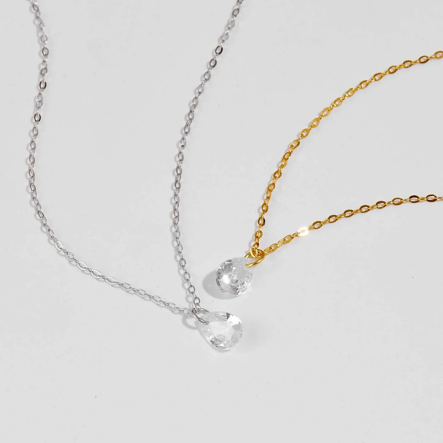 925 Sterling Silver Zircon Waterdrop Pendant
