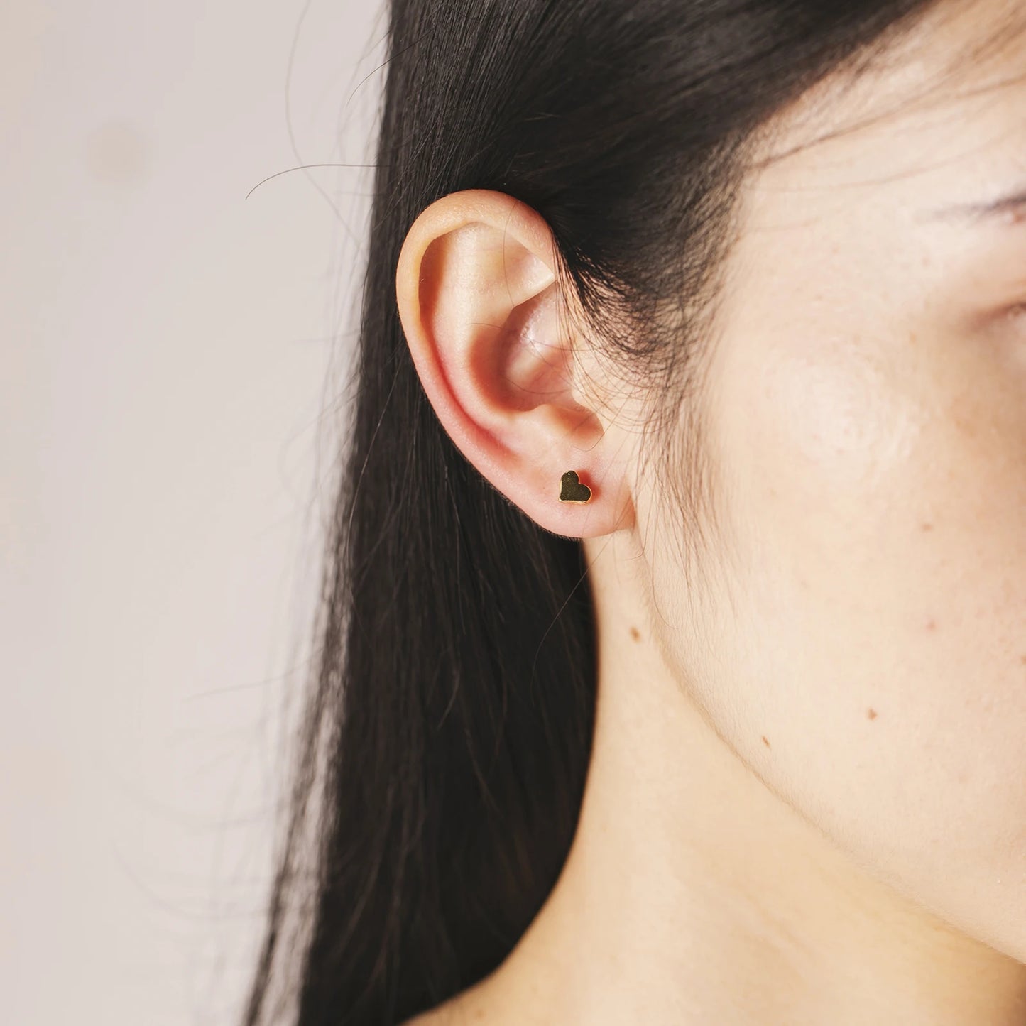 925 Sterling Silver Heart Stud Earrings